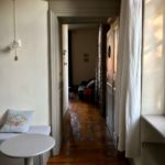 couloir-salon-appartement-chambre-hote-besancon